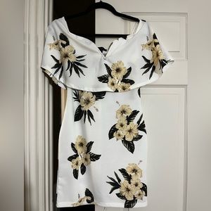 Off Shoulder Floral Print Body Con Dress